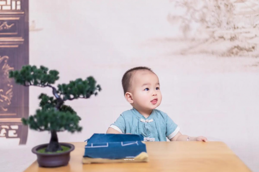 黔南二岁宝宝发型